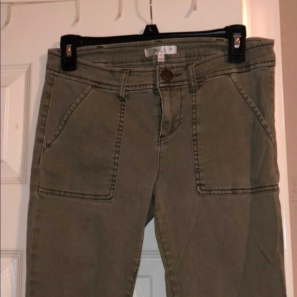 Green Skinny leg Pants